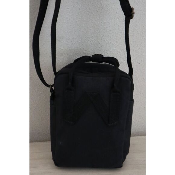 Fjallraven 23797-550 Unisex Black Kanken Mini Crossbody Sling Shoulder Bag - Picture 9 of 9